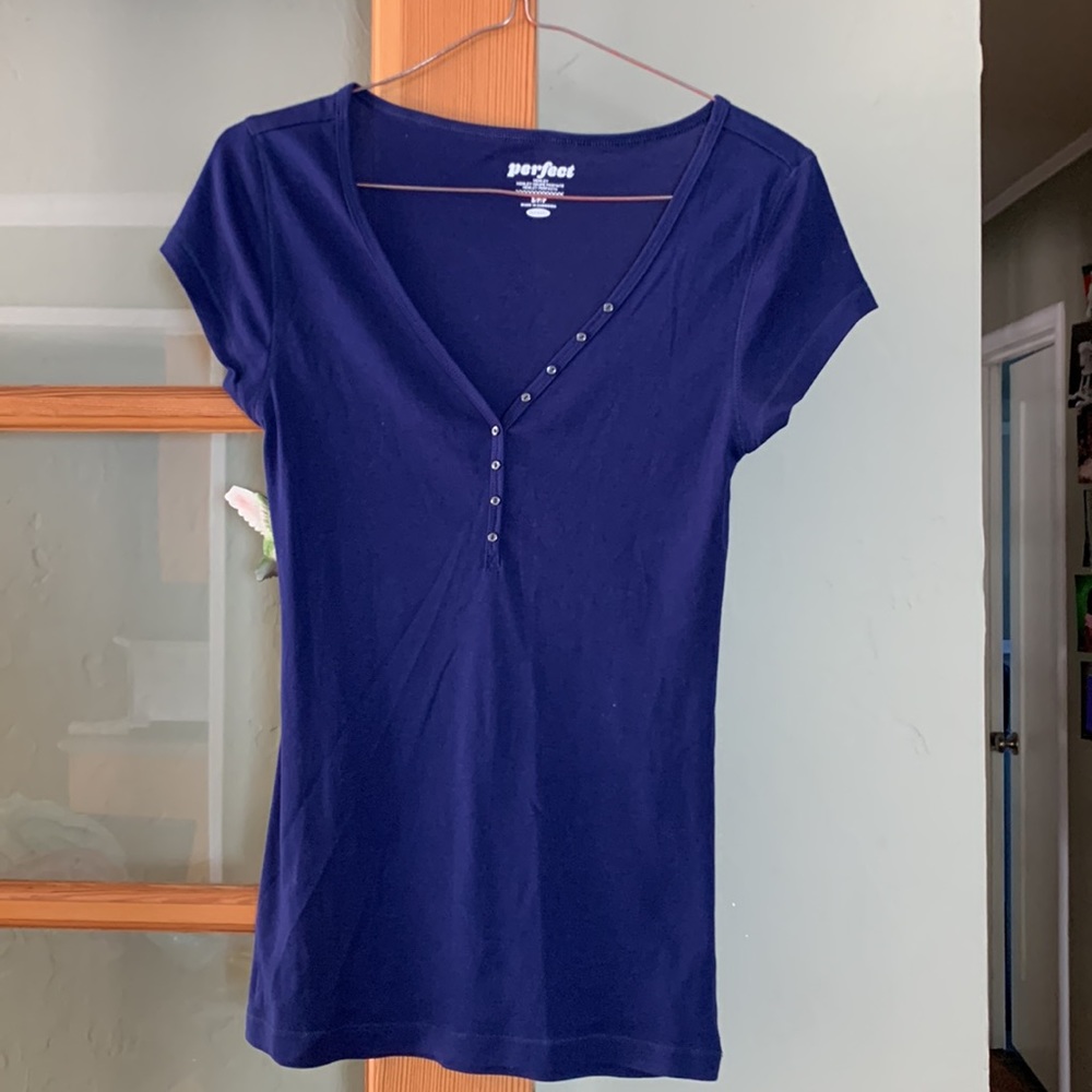 Perfect Henley Navy shirt